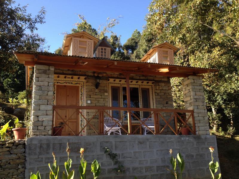 Chevron Mountain Villa Kausani Exterior photo